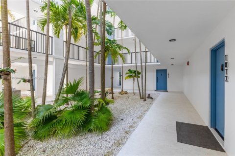 Condo in Key Biscayne, Florida, 3 bedrooms № 2033295 - photo 2