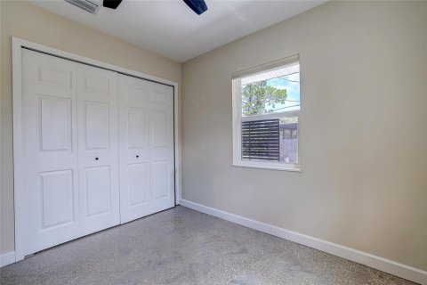Casa en venta en Sarasota, Florida, 3 dormitorios, 156.17 m2 № 2344678 - foto 19