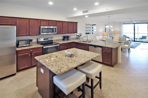 Copropriété à louer à Bradenton, Floride: 2 chambres, 104.14 m2 № 2298998 - photo 9