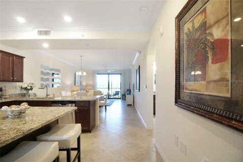 Copropriété à louer à Bradenton, Floride: 2 chambres, 104.14 m2 № 2298998 - photo 7
