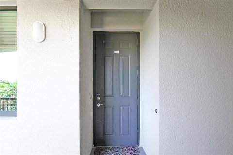 Copropriété à louer à Bradenton, Floride: 2 chambres, 104.14 m2 № 2298998 - photo 6