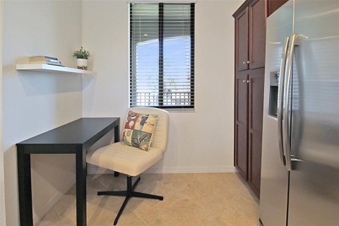 Copropriété à louer à Bradenton, Floride: 2 chambres, 104.14 m2 № 2298998 - photo 11