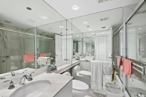 Copropriété à vendre à Longboat Key, Floride: 2 chambres, 148.83 m2 № 2391061 - photo 14