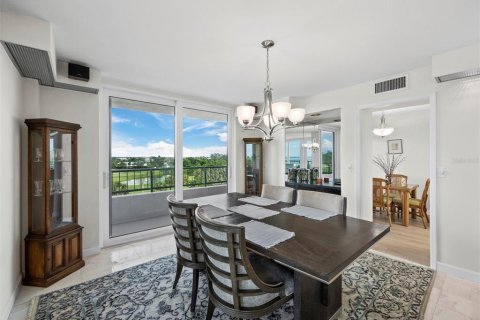 Copropriété à vendre à Longboat Key, Floride: 2 chambres, 148.83 m2 № 2391061 - photo 8
