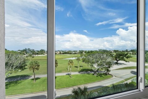 Copropriété à vendre à Longboat Key, Floride: 2 chambres, 148.83 m2 № 2391061 - photo 13