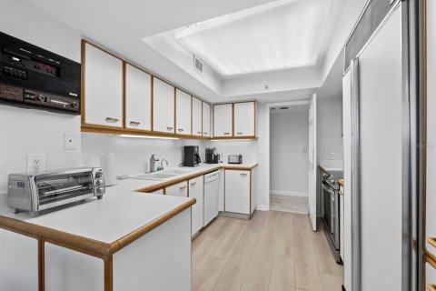 Copropriété à vendre à Longboat Key, Floride: 2 chambres, 148.83 m2 № 2391061 - photo 10