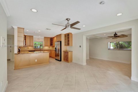 Casa en venta en Boca Raton, Florida, 4 dormitorios, 141.4 m2 № 2146049 - foto 9