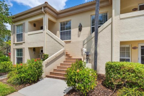 Condominio en alquiler en Sarasota, Florida, 2 dormitorios, 109.81 m2 № 1411673 - foto 3
