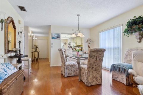 Condominio en alquiler en Sarasota, Florida, 2 dormitorios, 109.81 m2 № 1411673 - foto 12