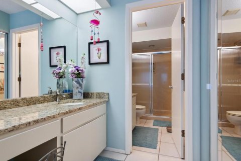Condominio en alquiler en Sarasota, Florida, 2 dormitorios, 109.81 m2 № 1411673 - foto 21