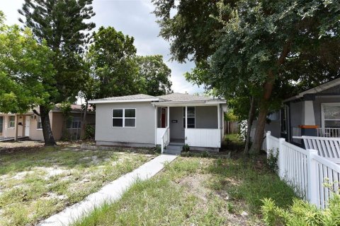 Villa ou maison à vendre à Saint Petersburg, Floride: 5 chambres, 178 m2 № 2302873 - photo 2