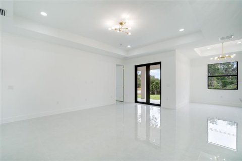 Casa en venta en Port Charlotte, Florida, 4 dormitorios, 165.64 m2 № 2220912 - foto 19