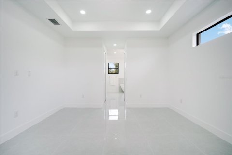 Casa en venta en Port Charlotte, Florida, 4 dormitorios, 165.64 m2 № 2220912 - foto 29