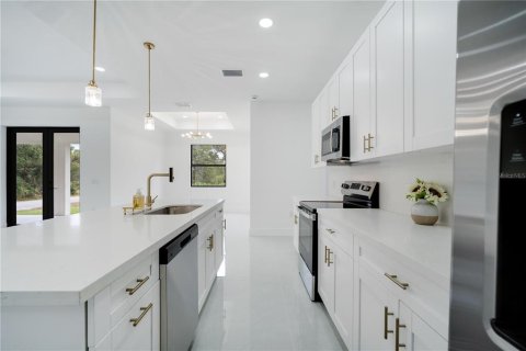 Casa en venta en Port Charlotte, Florida, 4 dormitorios, 165.64 m2 № 2220912 - foto 10