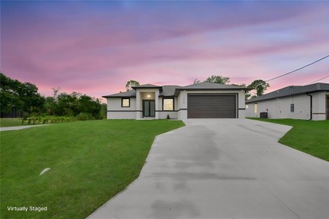 Casa en venta en Port Charlotte, Florida, 4 dormitorios, 165.64 m2 № 2220912 - foto 8