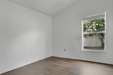 Casa en venta en Davenport, Florida, 4 dormitorios, 179.67 m2 № 1821020 - foto 19