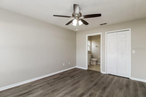 House in Orlando, Florida 3 bedrooms, 128.48 sq.m. № 1883508 - photo 9