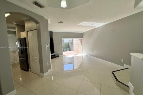 Condominio en venta en Miami, Florida, 3 dormitorios, 148.64 m2 № 2011265 - foto 5