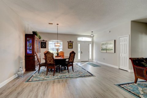 Villa ou maison à vendre à Palm Coast, Floride: 4 chambres, 219.34 m2 № 2416542 - photo 6