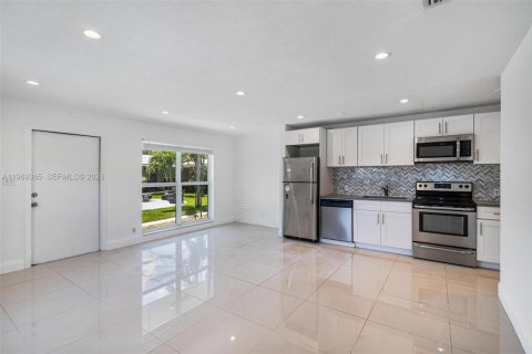 Propiedad comercial en venta en Wilton Manors, Florida, 701.51 m2 № 2032007 - foto 26