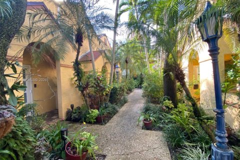 Townhouse in Fort Lauderdale, Florida 2 bedrooms, 100.33 sq.m. № 2075256