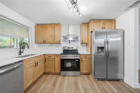 Villa ou maison à vendre à Lakeland, Floride: 4 chambres, 171.68 m2 № 2408212 - photo 3