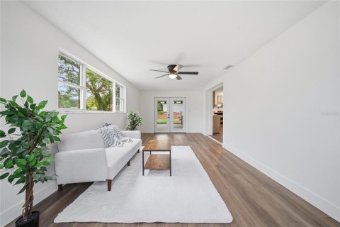 Villa ou maison à vendre à Lakeland, Floride: 4 chambres, 171.68 m2 № 2408212 - photo 10
