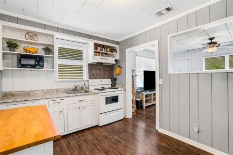 Casa en venta en Gulfport, Florida, 2 dormitorios, 68.56 m2 № 1777224 - foto 8