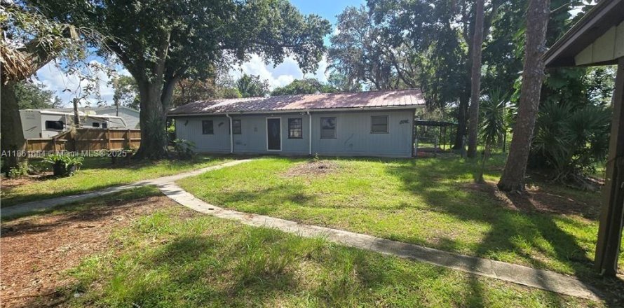 Casa en Sebring, Florida 3 dormitorios № 1892418