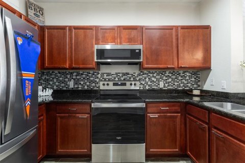 Condo in Gainesville, Florida, 2 bedrooms  № 1843273 - photo 5