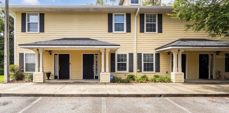 Condo in Gainesville, Florida, 2 bedrooms  № 1843273