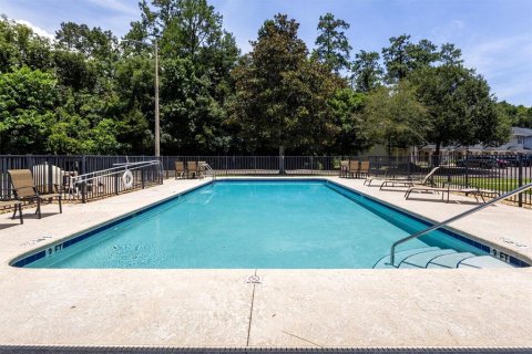 Condo in Gainesville, Florida, 2 bedrooms  № 1843273 - photo 27