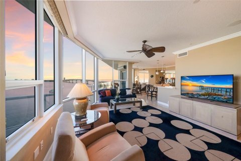 Copropriété à vendre à Sarasota, Floride: 3 chambres, 351.64 m2 № 2151903 - photo 17