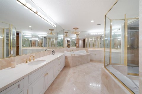 Copropriété à vendre à Sarasota, Floride: 3 chambres, 351.64 m2 № 2151903 - photo 20
