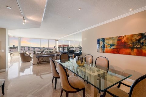 Copropriété à vendre à Sarasota, Floride: 3 chambres, 351.64 m2 № 2151903 - photo 7