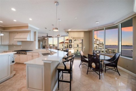 Copropriété à vendre à Sarasota, Floride: 3 chambres, 351.64 m2 № 2151903 - photo 12
