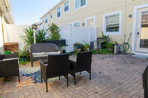 Adosado en venta en Windermere, Florida, 3 dormitorios, 159.79 m2 № 1585830 - foto 15