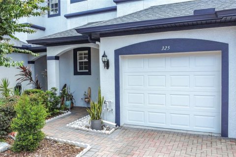 Adosado en venta en Valrico, Florida, 3 dormitorios, 156.91 m2 № 1894357 - foto 1