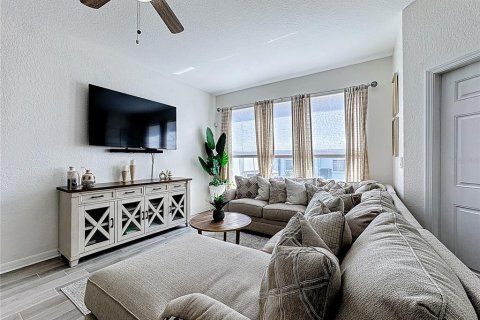 Adosado en venta en Valrico, Florida, 3 dormitorios, 156.91 m2 № 1894357 - foto 18