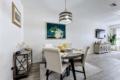 Adosado en venta en Valrico, Florida, 3 dormitorios, 156.91 m2 № 1894357 - foto 5