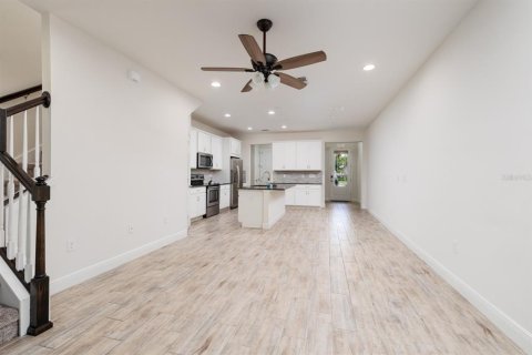 Adosado en venta en Lutz, Florida, 3 dormitorios, 159.42 m2 № 1759685 - foto 15