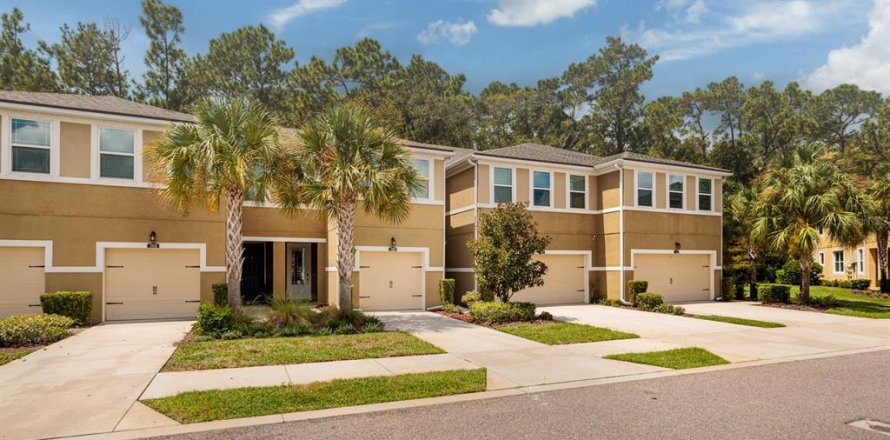 Adosado en LAKESHORE en Lutz, Florida 3 dormitorios, 159.42 m2 № 1759685