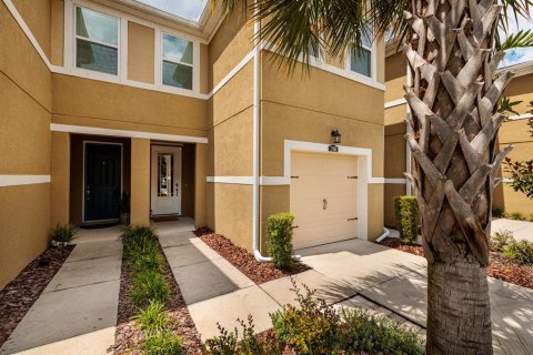 Adosado en venta en Lutz, Florida, 3 dormitorios, 159.42 m2 № 1759685 - foto 5