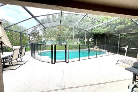 House in Kissimmee, Florida 6 bedrooms, 201.51 sq.m. № 1350840 - photo 2