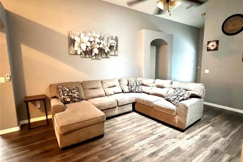 House in Kissimmee, Florida 6 bedrooms, 201.51 sq.m. № 1350840 - photo 22