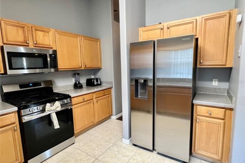 House in Kissimmee, Florida 6 bedrooms, 201.51 sq.m. № 1350840 - photo 8