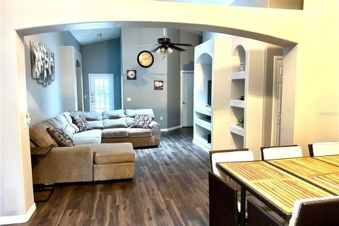 House in Kissimmee, Florida 6 bedrooms, 201.51 sq.m. № 1350840 - photo 19