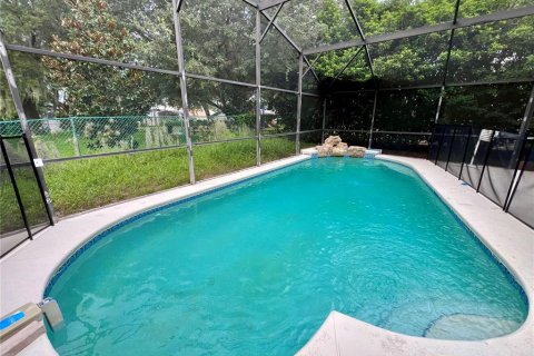 House in Kissimmee, Florida 6 bedrooms, 201.51 sq.m. № 1350840 - photo 4