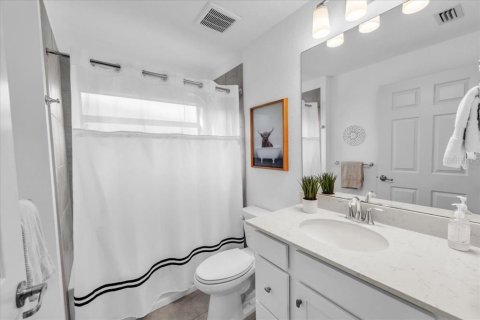 Copropriété à louer à Bradenton, Floride: 2 chambres, 135.82 m2 № 2125829 - photo 13