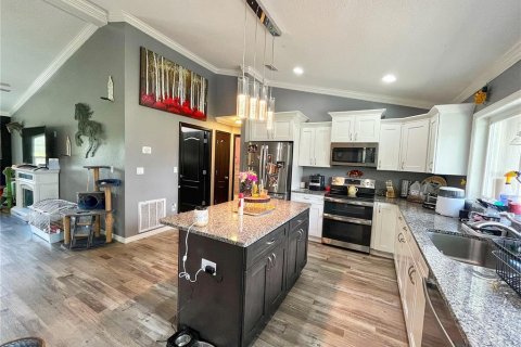 House in Dunnellon, Florida 3 bedrooms, 158.31 sq.m. № 2351586 - photo 6